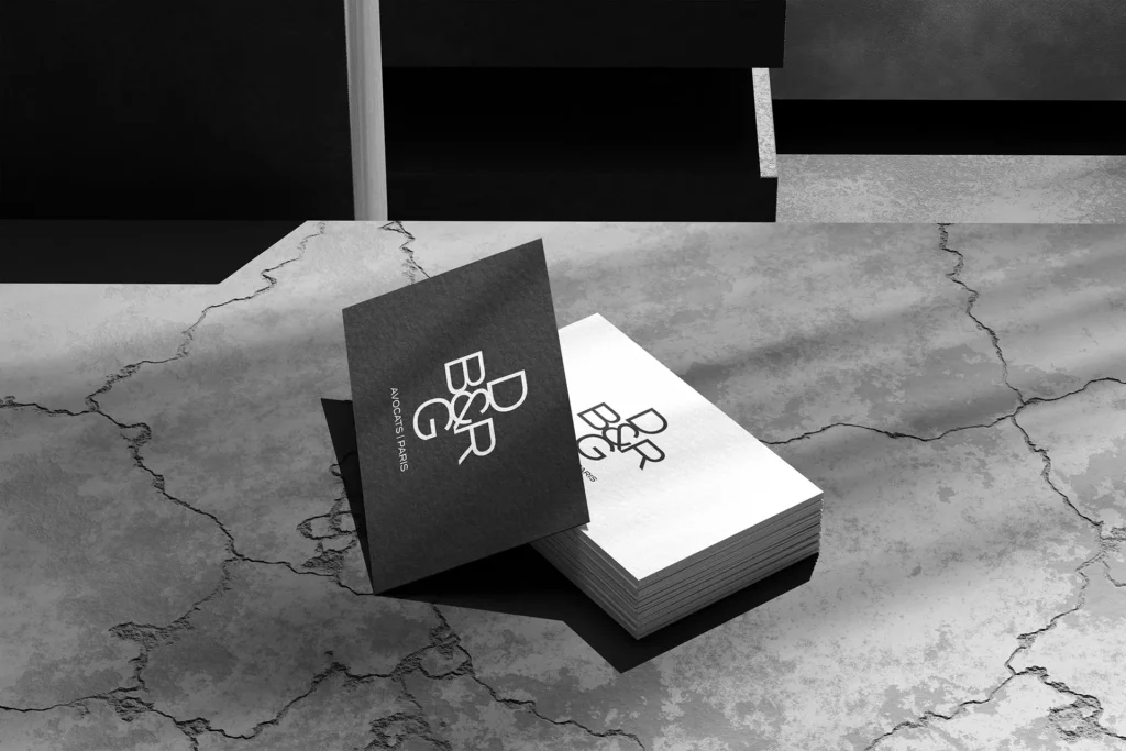 Cartes de visite élégantes du cabinet d'avocats BDRG à Paris